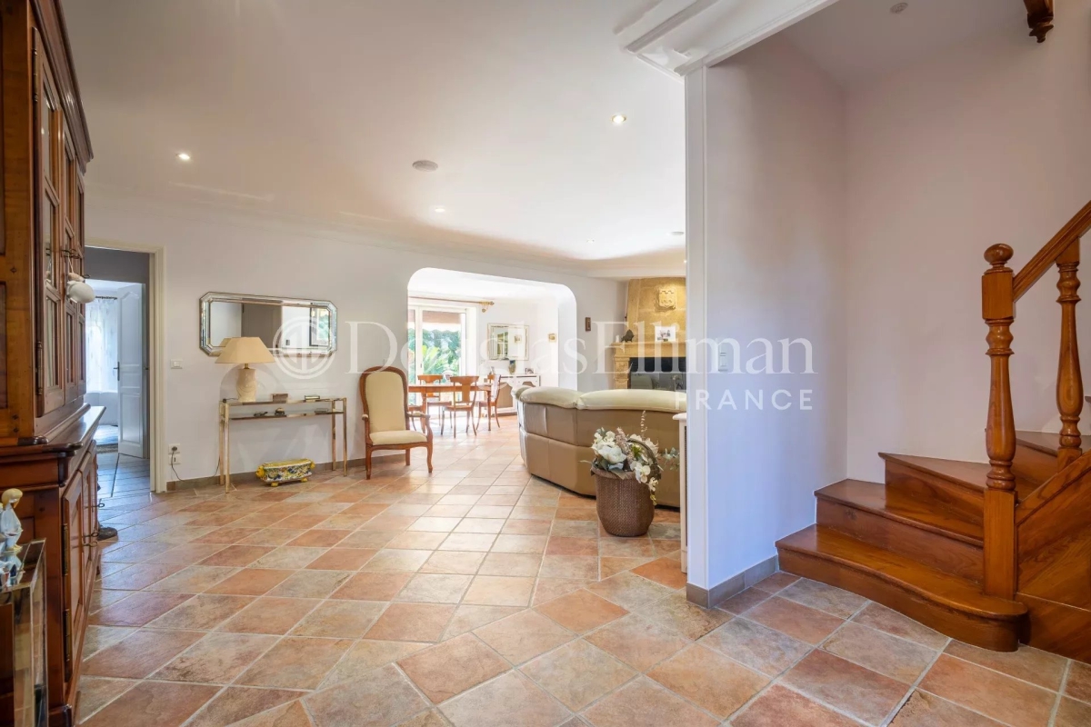Maison de luxe à vendre à Mougins, 1 380 000 €, Photo 7