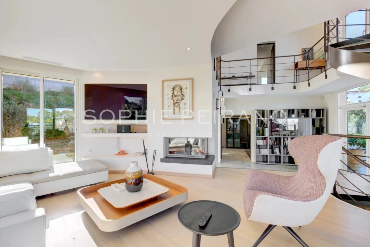 Luxury House for sale in Cannes, 3 350 000 €, Photo 1