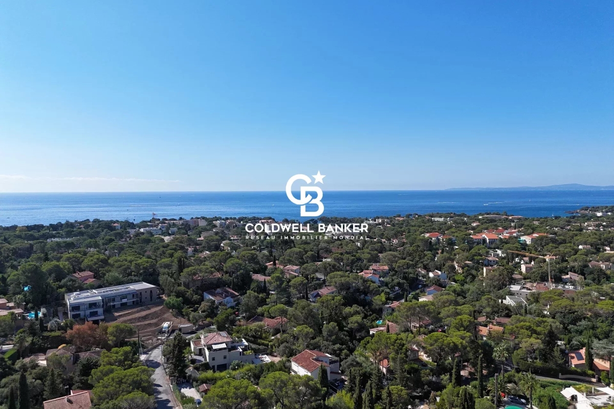 Luxury House for sale in Saint-Raphaël, 1 990 000 €, Photo 1