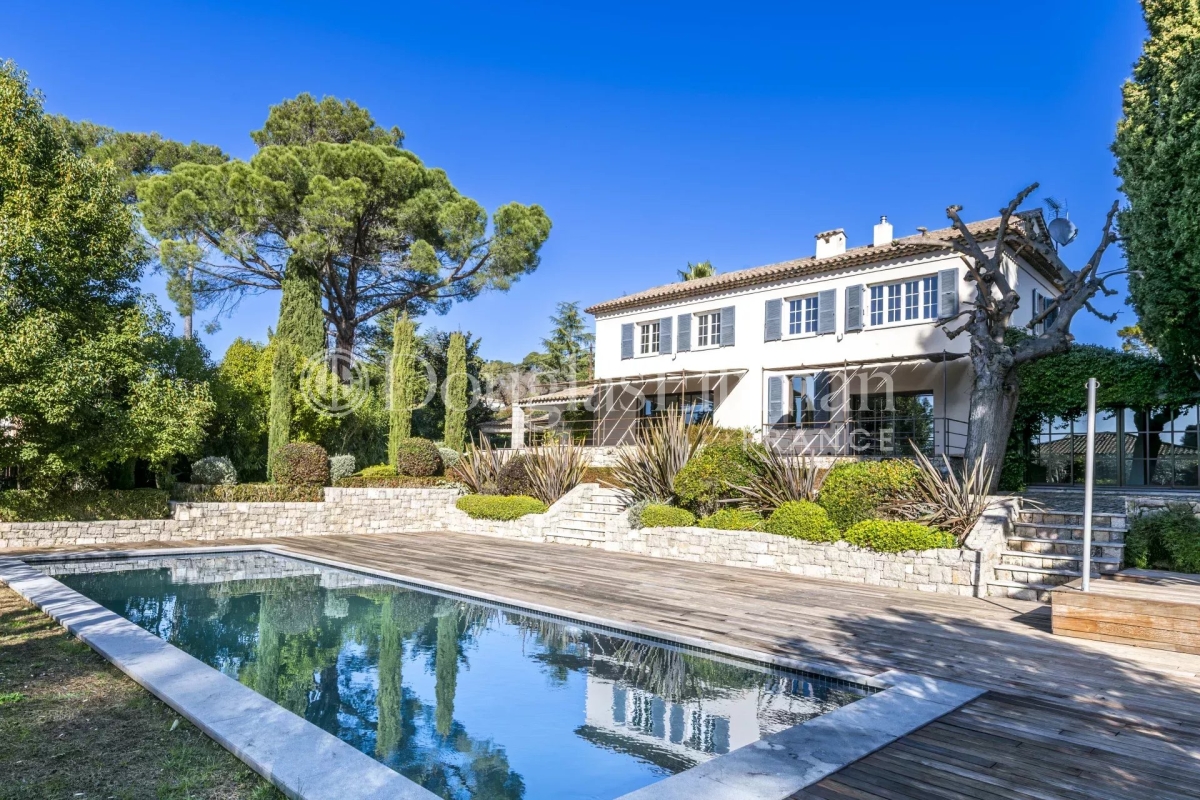 Maison de luxe à vendre à Mougins, 2 490 000 €, Photo 1