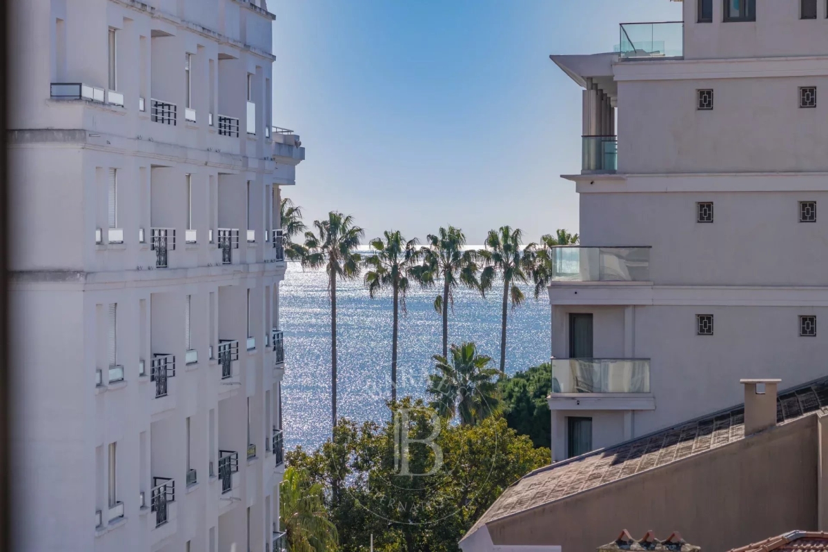 Luxury Apartment for sale in Cannes, 2 300 000 €, Photo 5