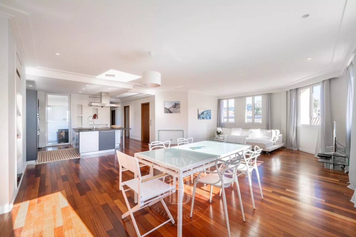 Luxury Apartment for sale in Cannes, 2 300 000 €, Photo 6