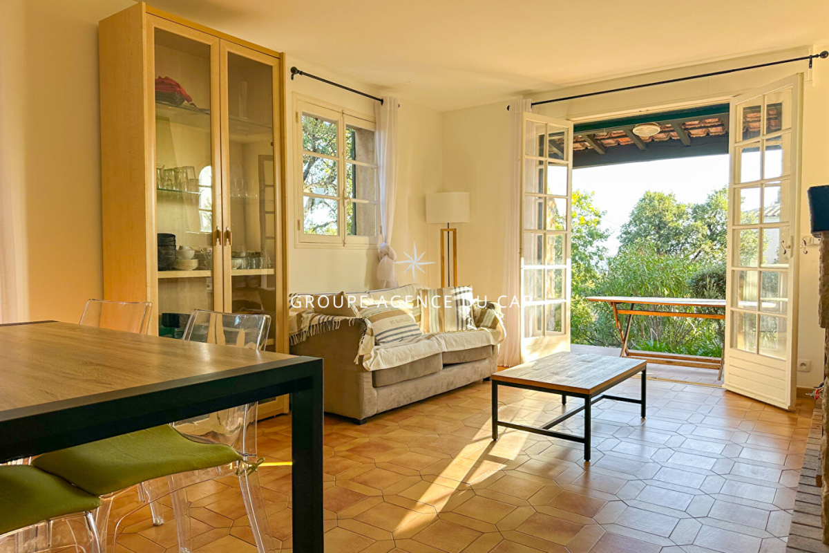 Maison de luxe à vendre à Saint-Aygulf, 895 000 €, Photo 4