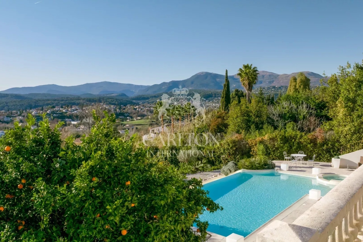 Luxury House for sale in Saint-Paul-de-Vence, 2 375 000 €, Photo 1