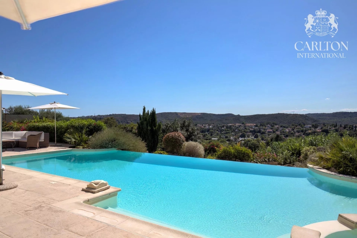 Maison de luxe à vendre à Saint-Paul-de-Vence, 2 375 000 €, Photo 3