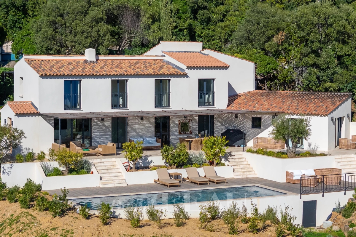 Luxury House for sale in Cavalaire-sur-Mer, 2 800 000 €, Photo 2