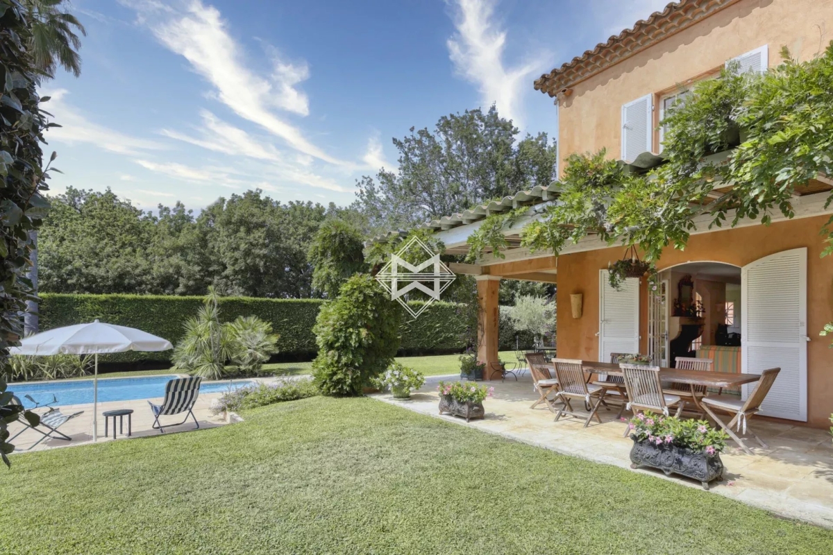 Luxury House for sale in Saint-Tropez, 4 900 000 €, Photo 1