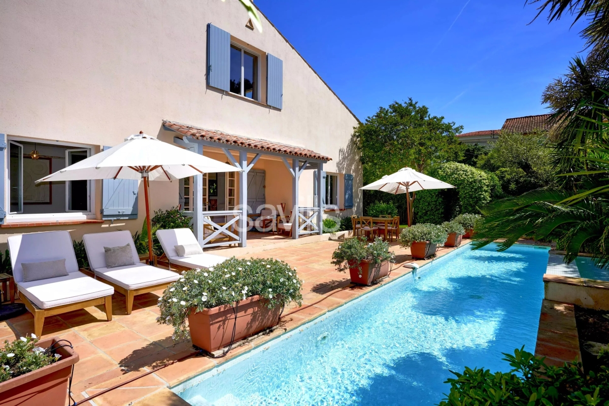 Luxury House for sale in Saint-Tropez, 4 500 000 €, Photo 2