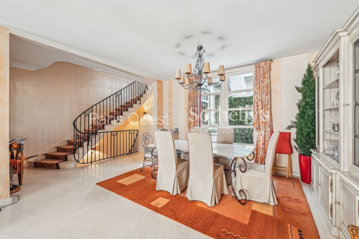 Maison de luxe à vendre à Neuilly-sur-Seine, 3 180 000 €, Photo 4
