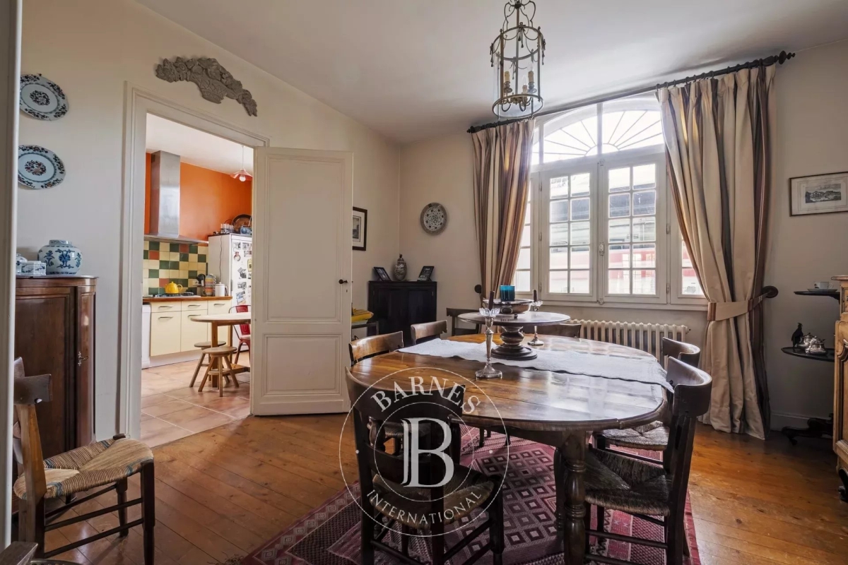Maison de luxe à vendre à Bordeaux, 898 000 €, Photo 5