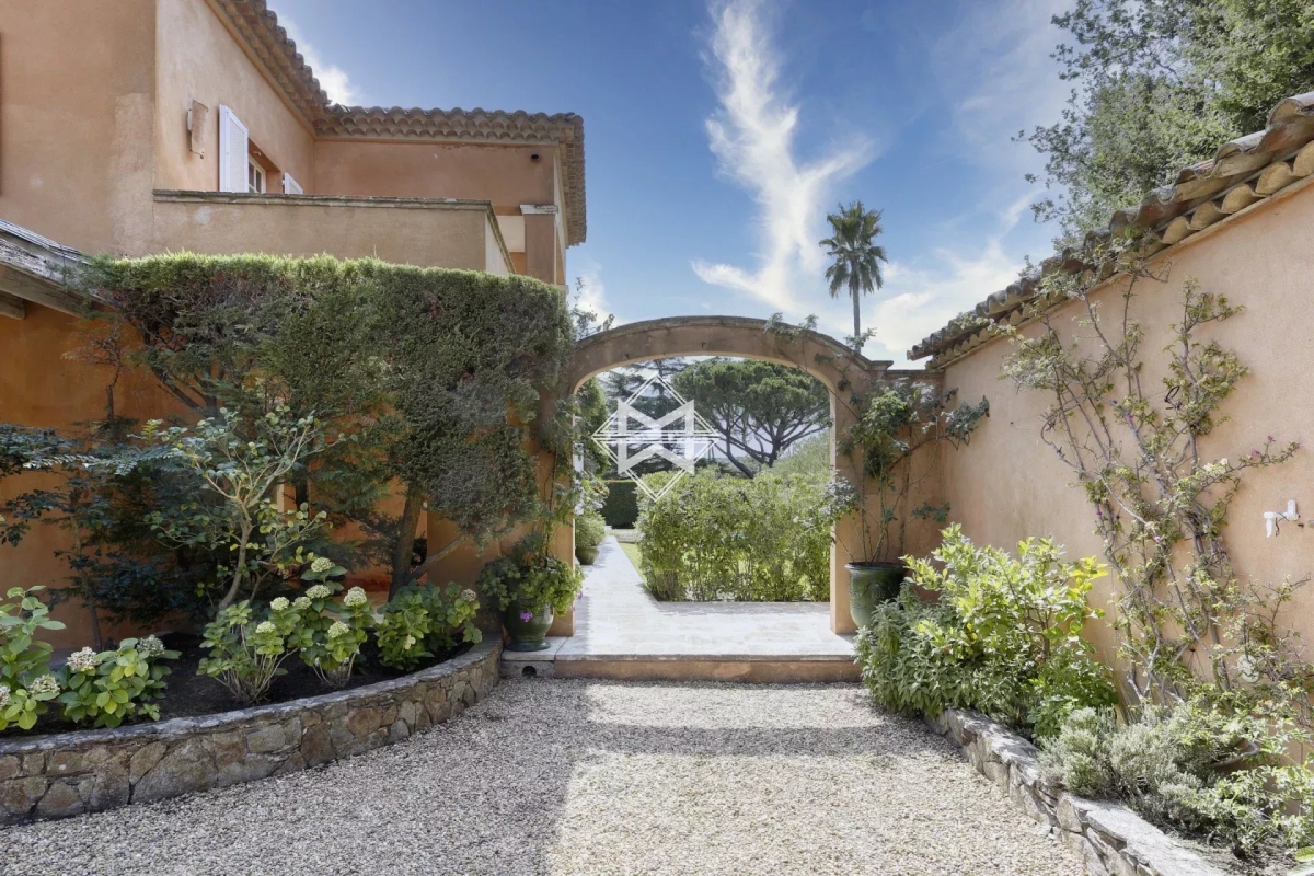 Luxury House for sale in Saint-Tropez, 4 900 000 €, Photo 5
