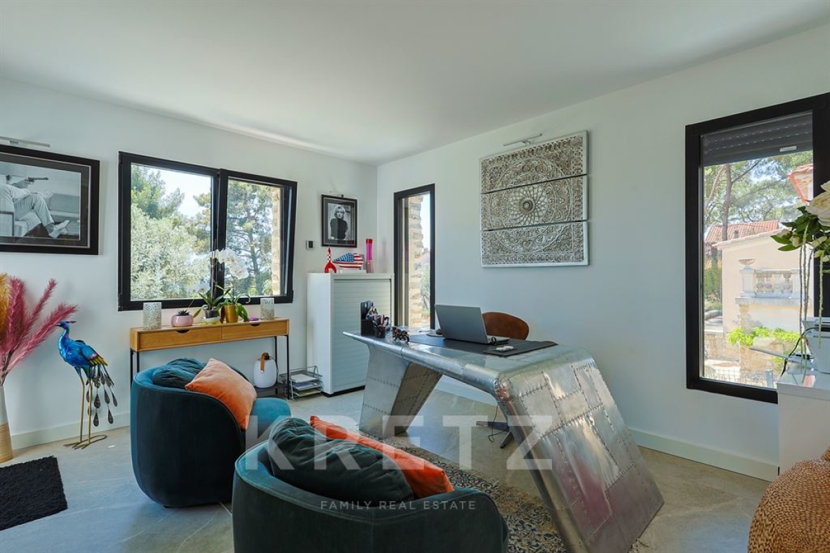 Maison de luxe à vendre à Bandol, 1 590 000 €, Photo 3