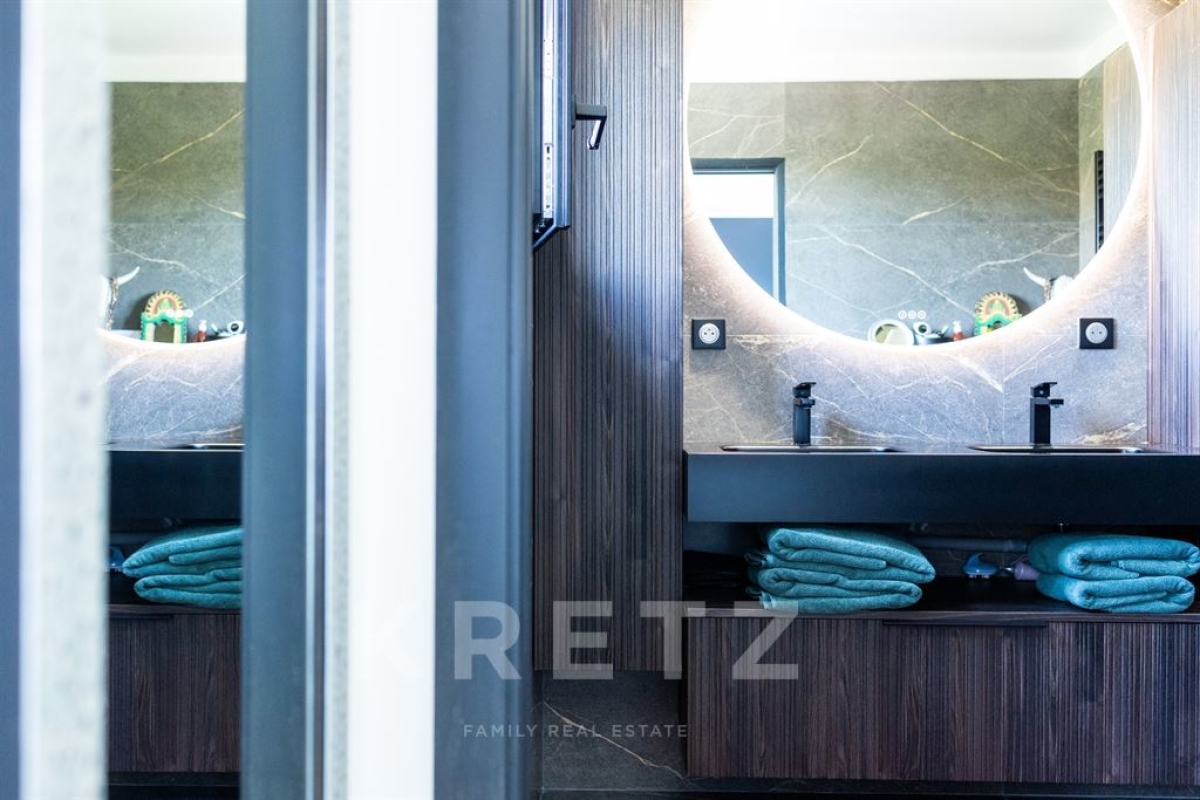 Maison de luxe à vendre à Bandol, 1 590 000 €, Photo 6