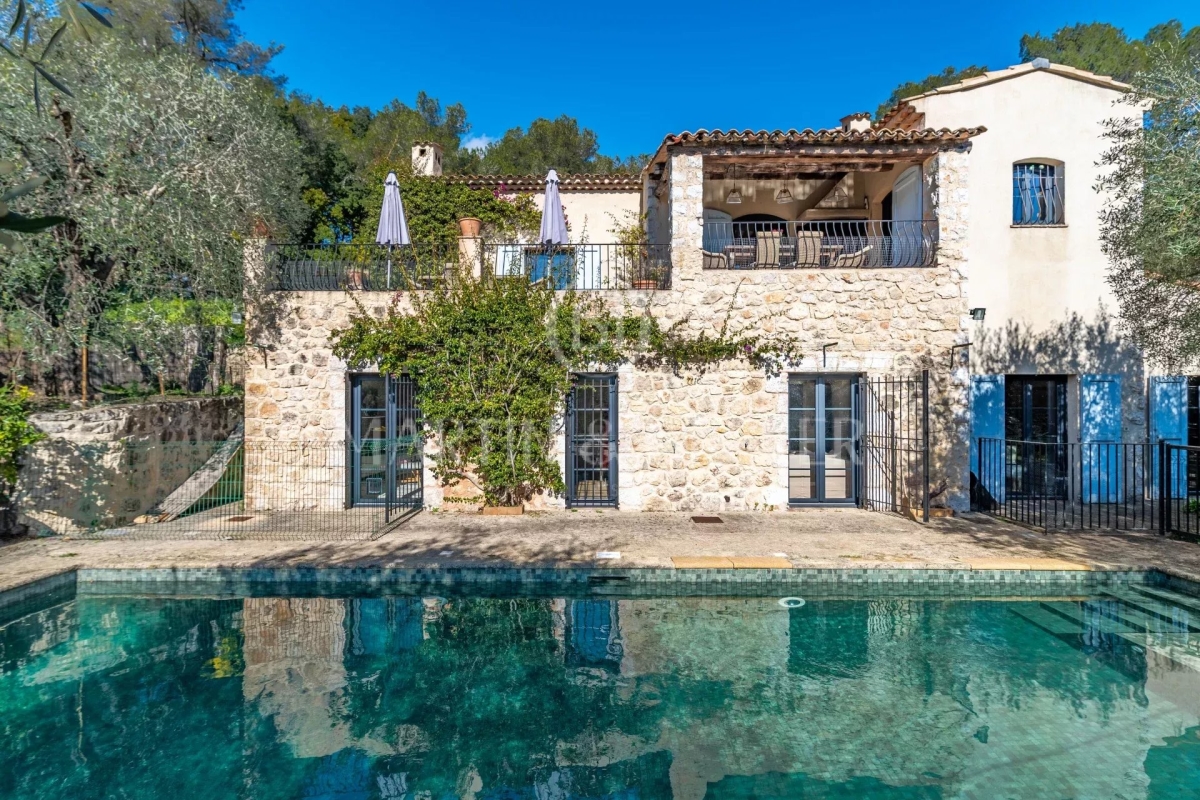 Maison de luxe à vendre à Valbonne, 2 200 000 €, Photo 1