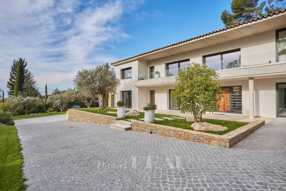 Maison de luxe à vendre à Aix-en-Provence, 2 590 000 €, Photo 3