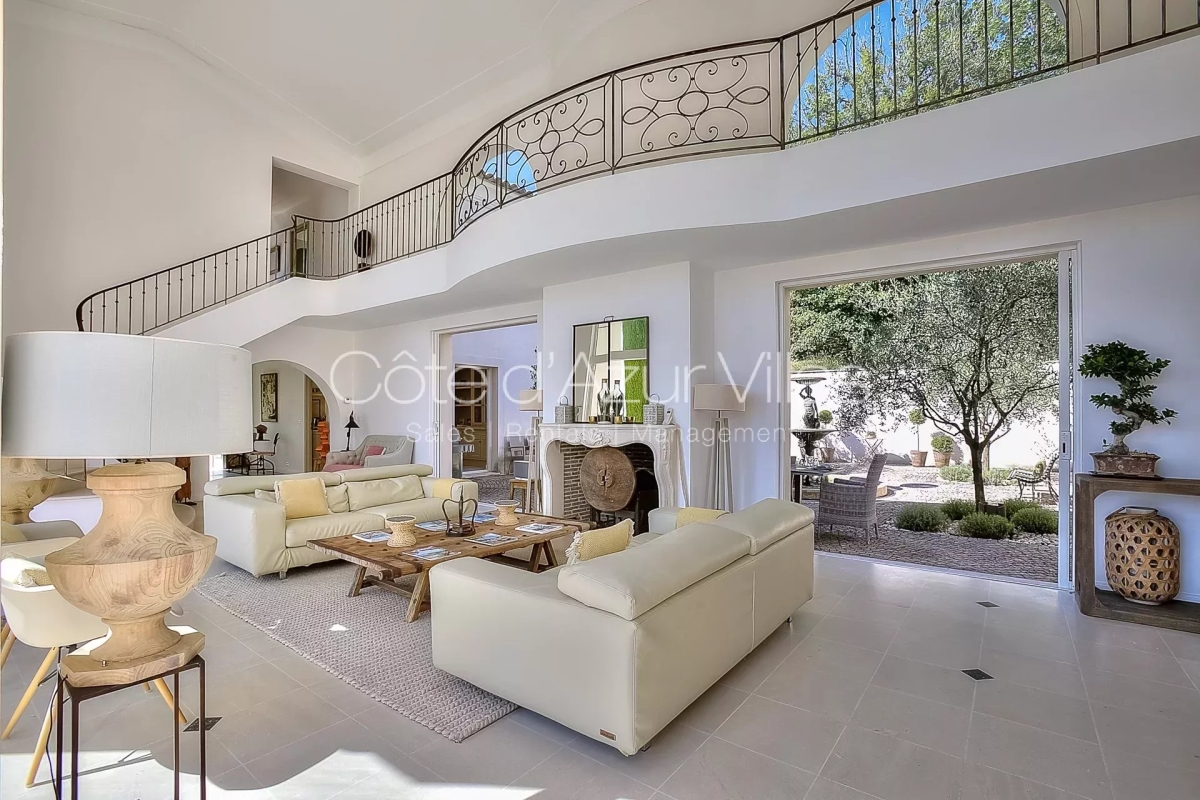 Luxury House for rental in Valbonne, 12 500 €, Photo 6