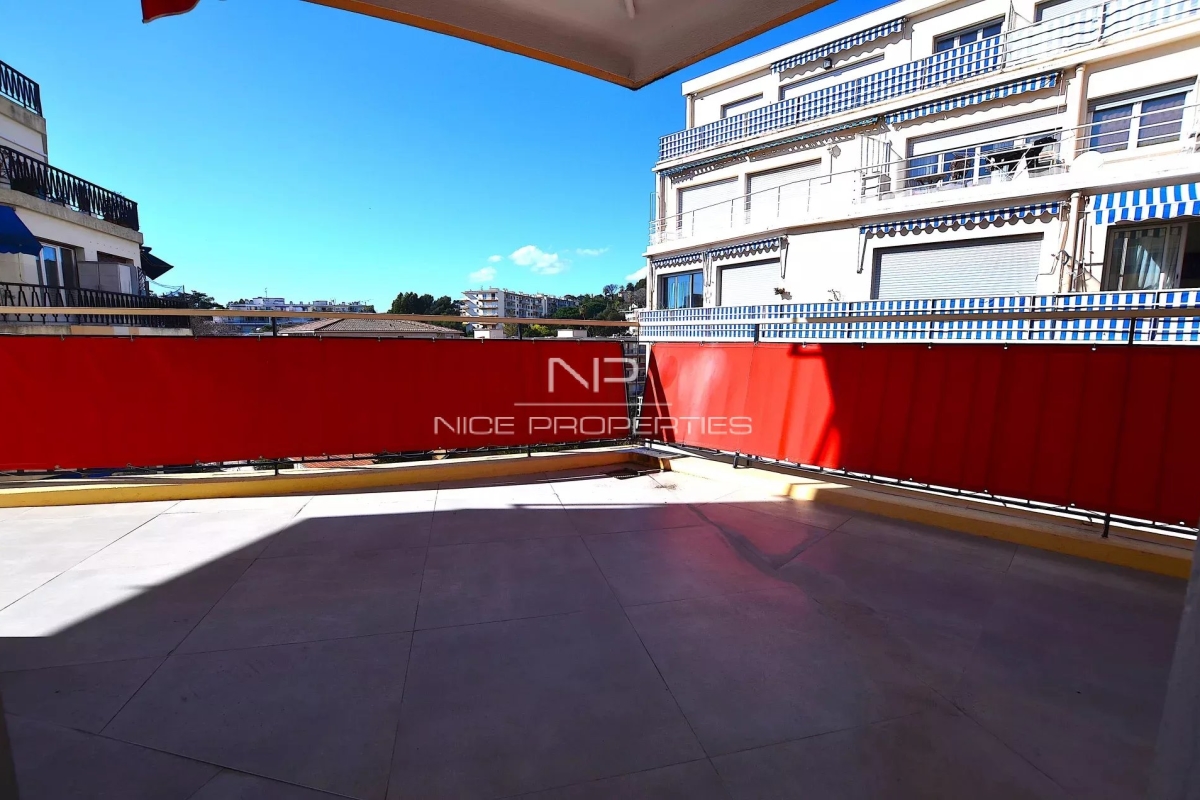 Appartement de luxe à vendre à Cannes, 549 000 €, Photo 2