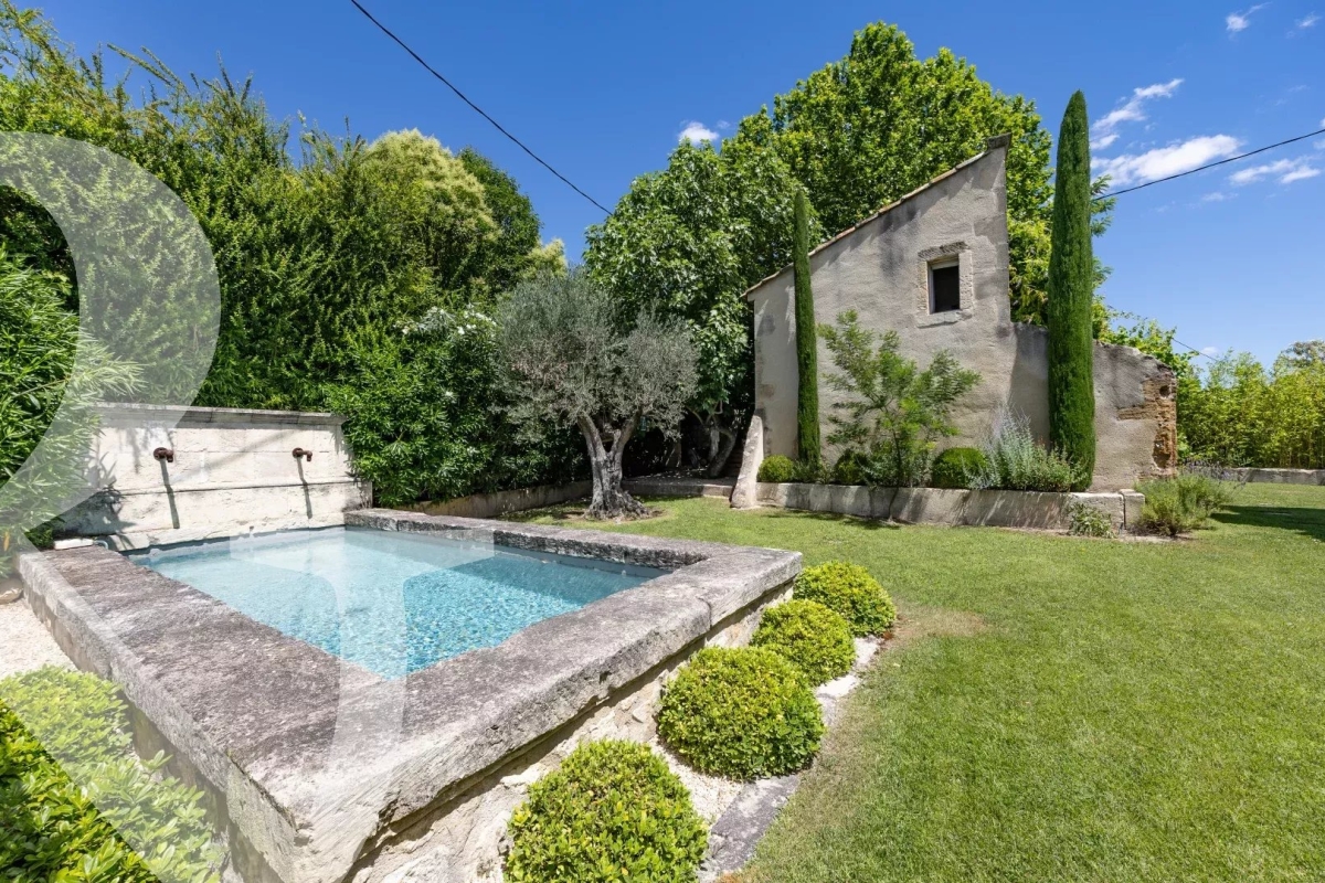 Maison de luxe à vendre à Mouriès, 1 295 000 €, Photo 2