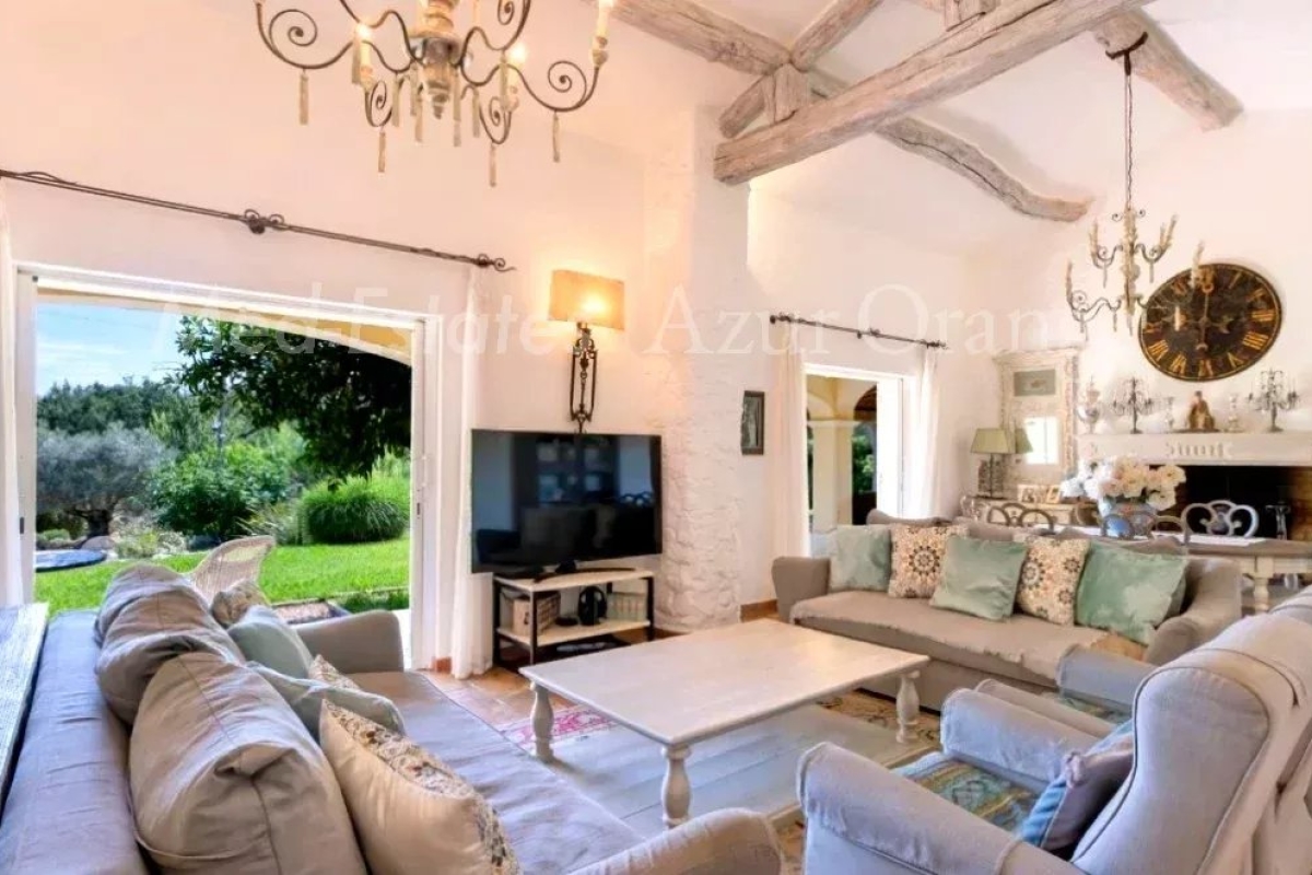 Luxury House for sale in Grimaud, 2 100 000 €, Photo 2