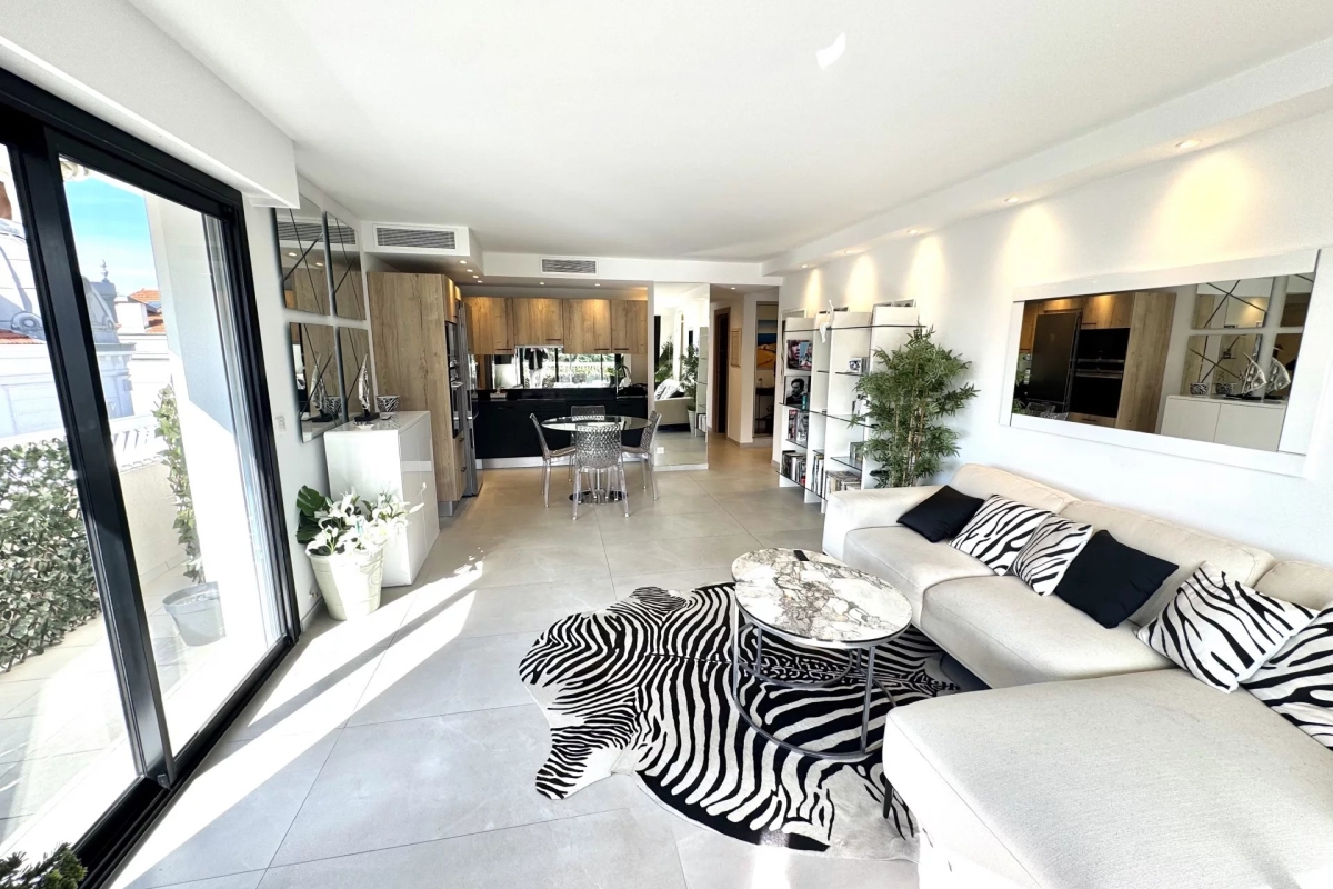 Appartement de luxe à vendre à Cannes, 1 290 000 €, Photo 2