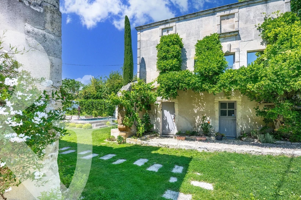 Maison de luxe à vendre à Mouriès, 1 295 000 €, Photo 3