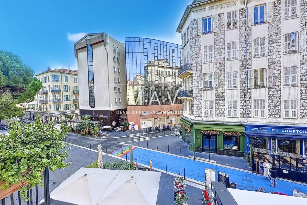Appartement de luxe à vendre à Nice, 210 000 €, Photo 2