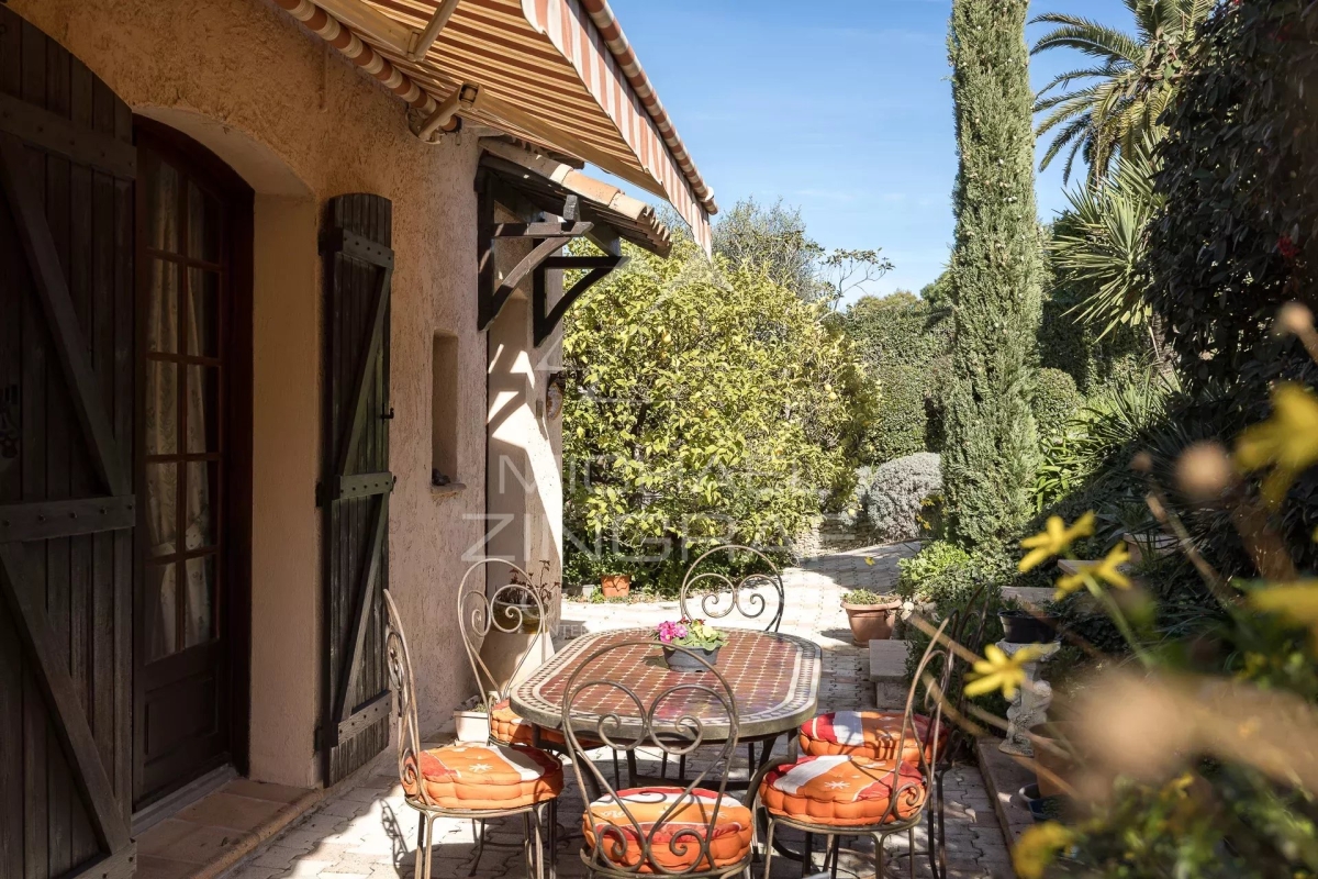 Luxury House for sale in Cannes, 1 490 000 €, Photo 4