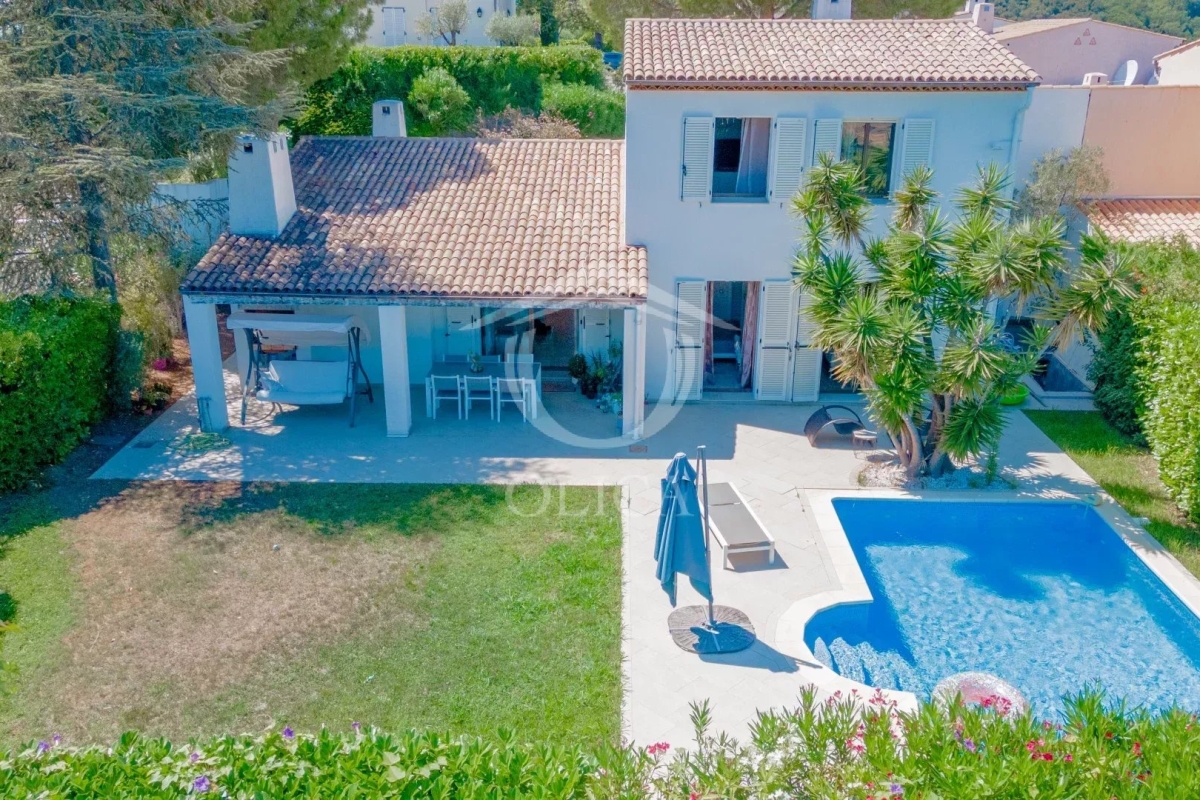 Maison de luxe à vendre à Villeneuve-Loubet, 1 670 000 €, Photo 2