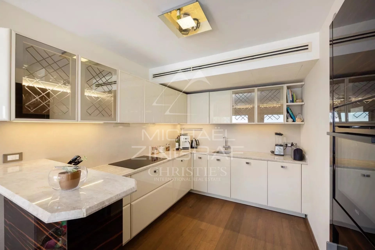 Luxury Apartment for sale in Roquebrune-Cap-Martin, 1 950 000 €, Photo 4