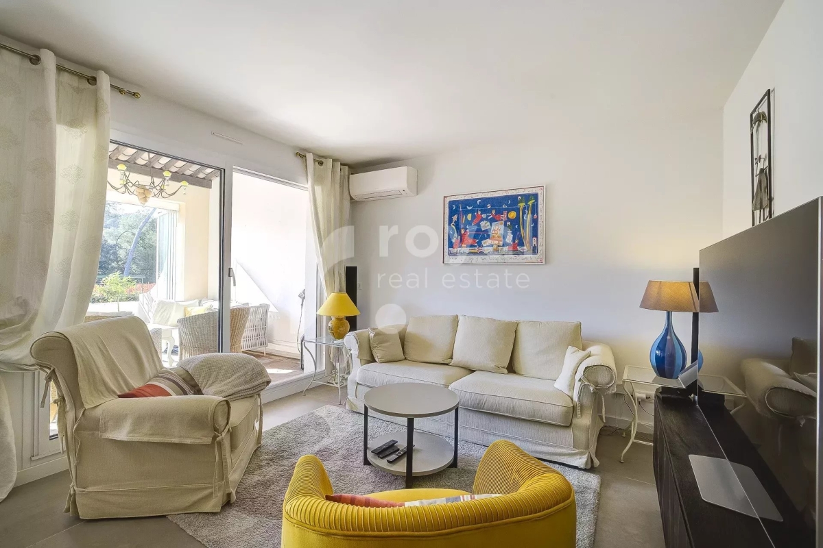 Maison de luxe à vendre à Mougins, 630 000 €, Photo 6