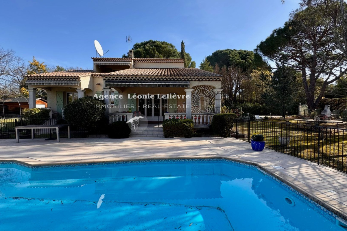 Luxury House for sale in Vidauban, 550 000 €, Photo 1
