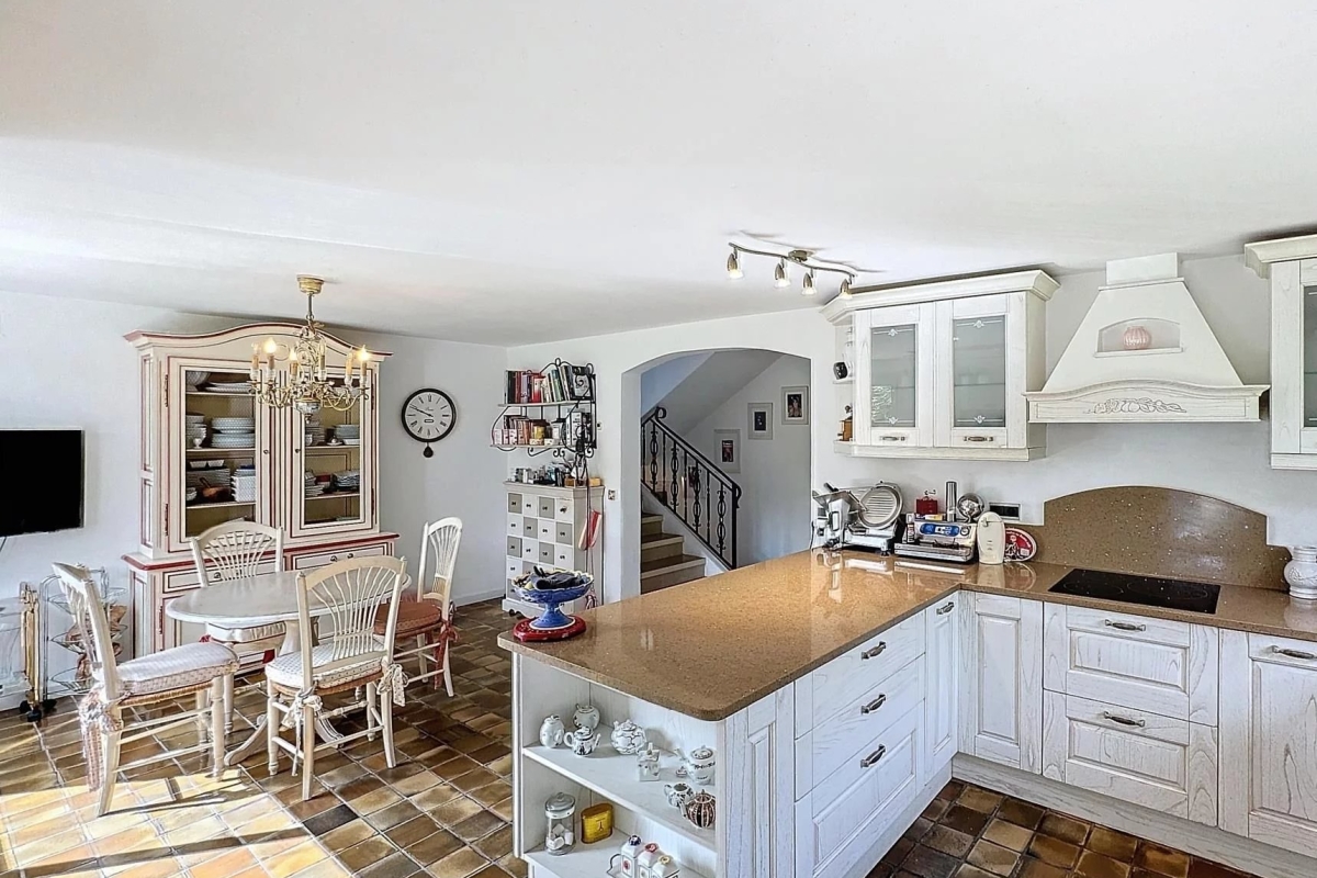 Luxury House for sale in Cannes, 1 790 000 €, Photo 5