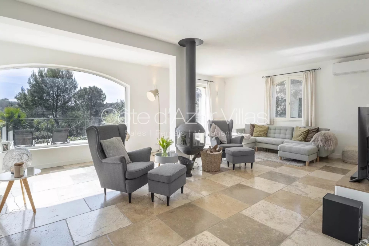 Luxury House for rental in Valbonne, 5 900 €, Photo 5