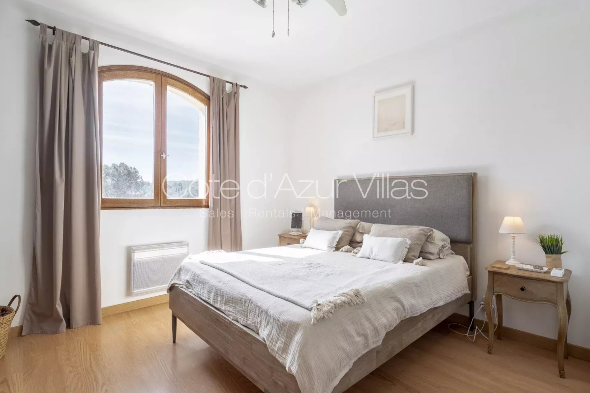 Luxury House for rental in Valbonne, 5 900 €, Photo 7