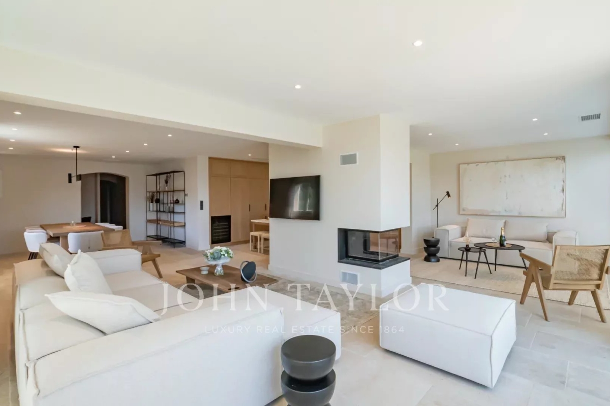 Maison de luxe à louer à Valbonne, 10 000 €, Photo 3