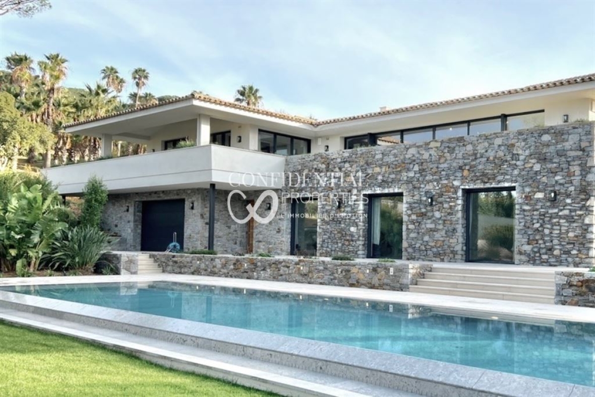 Maison de luxe à vendre à Saint-Tropez, 15 900 000 €, Photo 1