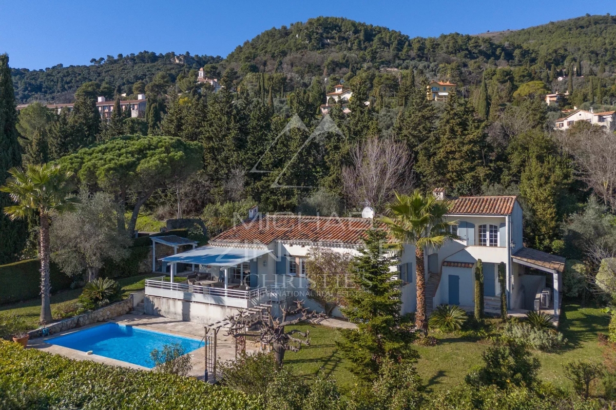 Maison de luxe à vendre à Grasse, 895 000 €, Photo 1