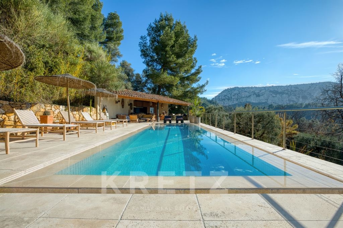 Luxury House for sale in Le Castellet, 2 500 000 €, Photo 2