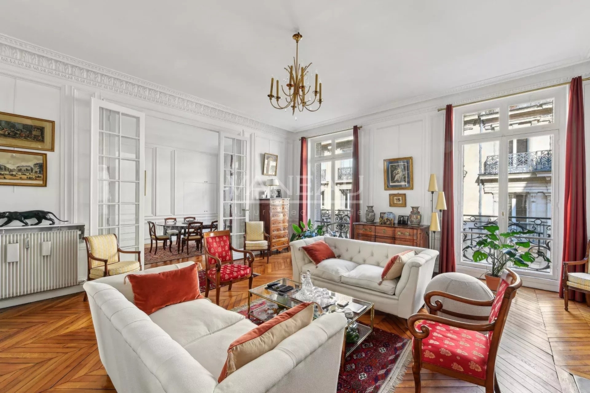 Luxury Apartment for sale in Paris 16Ème, 2 500 000 €, Photo 2