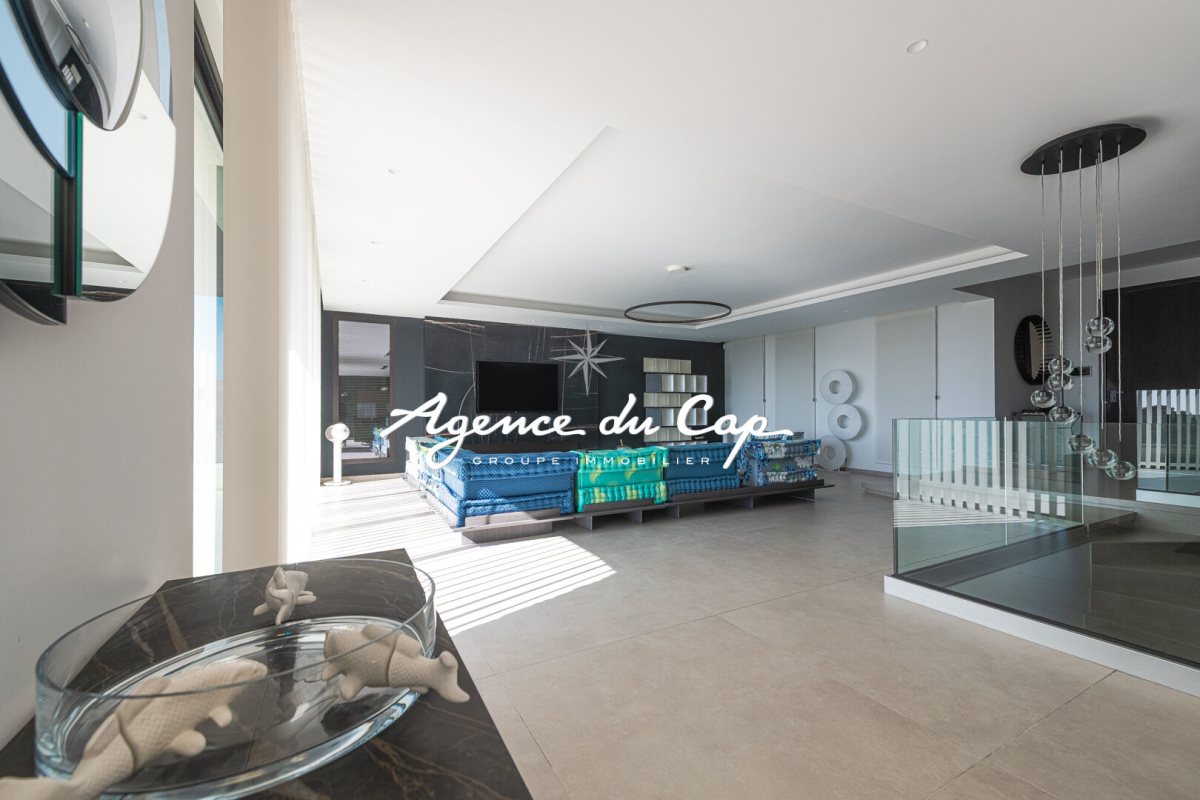 Luxury House for sale in Saint-Raphaël, 3 490 000 €, Photo 5
