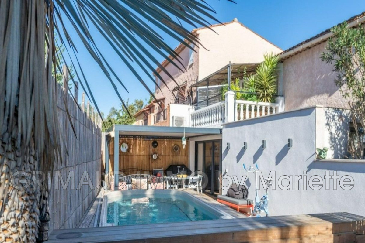 Luxury House for sale in Port Grimaud, 798 000 €, Photo 1