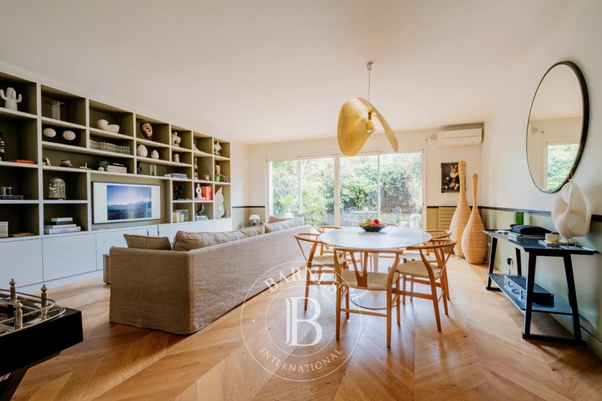 Maison de luxe à vendre à Bordeaux, 1 140 000 €, Photo 2