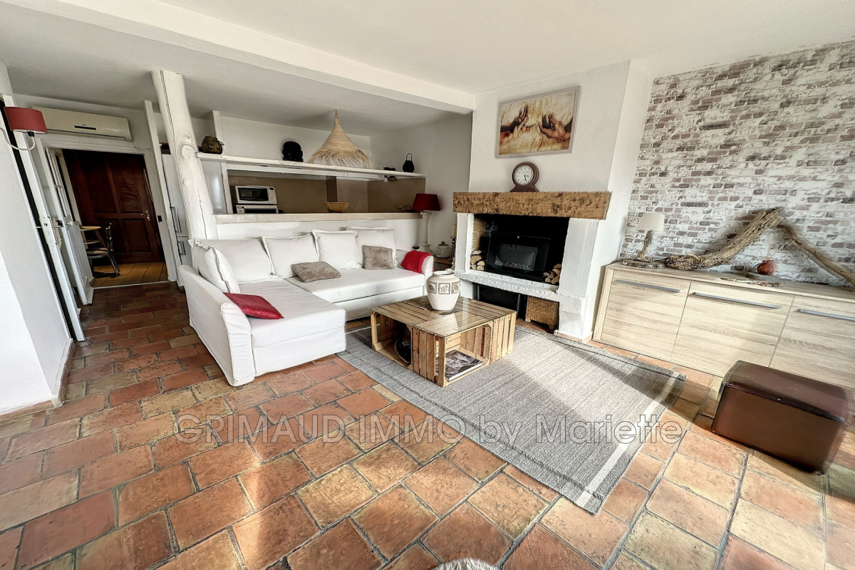 Luxury Apartment for sale in Grimaud, 250 000 €, Photo 2