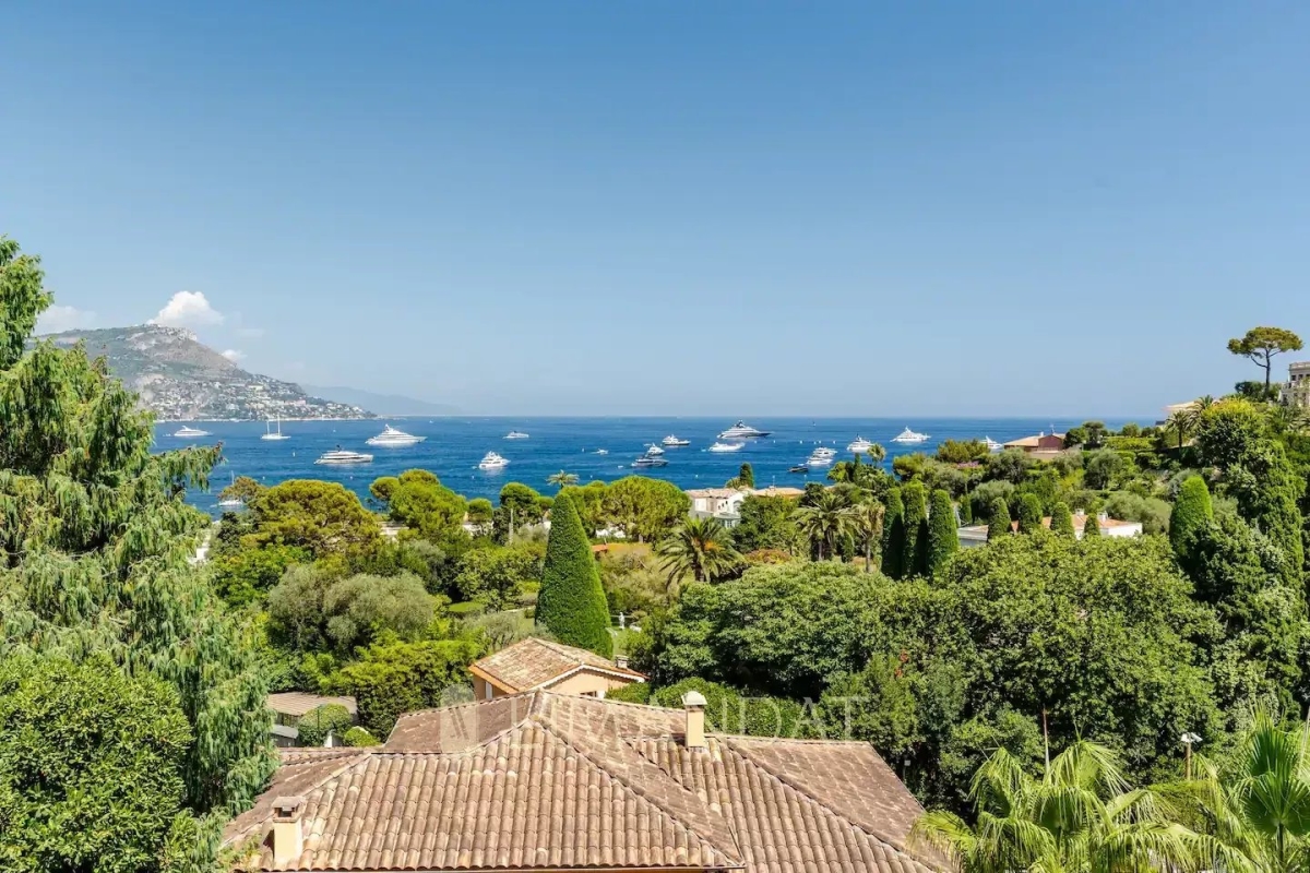 Luxury House for rental in Saint-Jean-Cap-Ferrat, 38 000 €, Photo 1