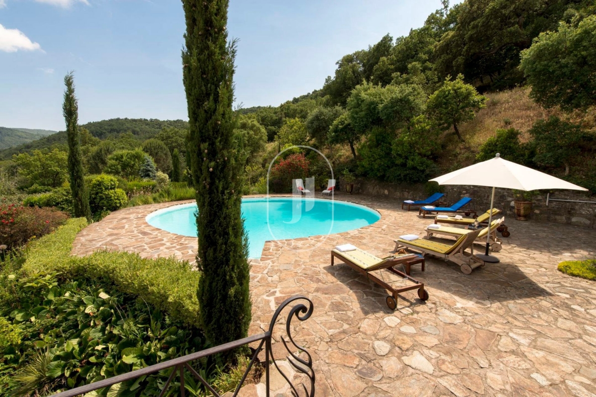 Maison de luxe à vendre à Collobrières, 1 498 000 €, Photo 1