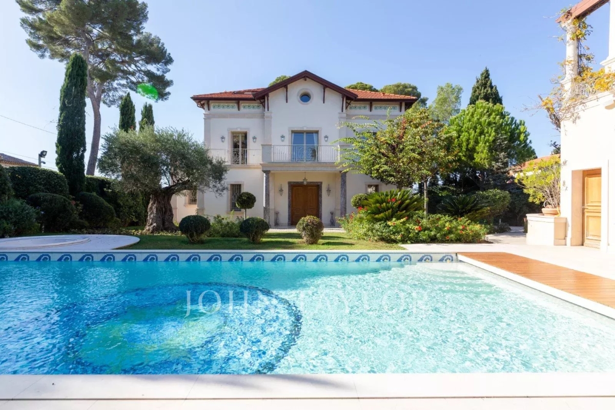 Luxury House for sale in Cap d'Antibes, 17 500 000 €, Photo 2