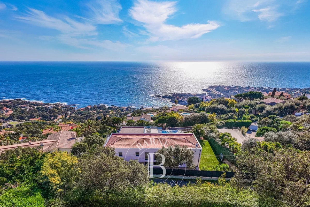 Luxury House for sale in Les Issambres, 5 850 000 €, Photo 2
