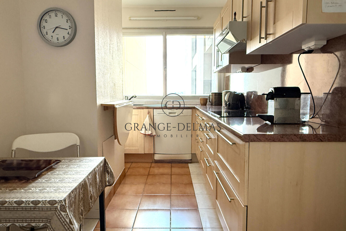 Appartement de luxe à vendre à Bordeaux, 498 000 €, Photo 3