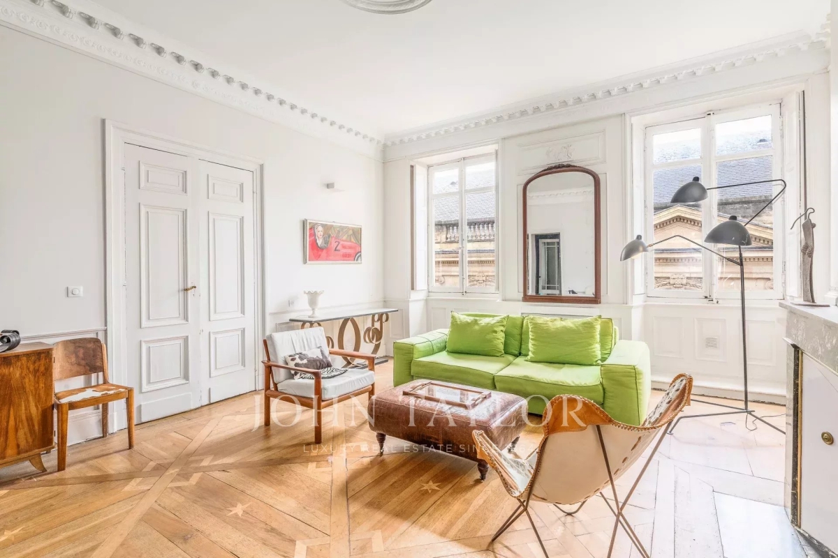 Luxury Apartment for sale in Bordeaux, 495 000 €, Photo 1