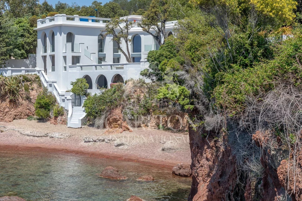 Luxury House for sale in Saint-Raphaël, 10 900 000 €, Photo 2